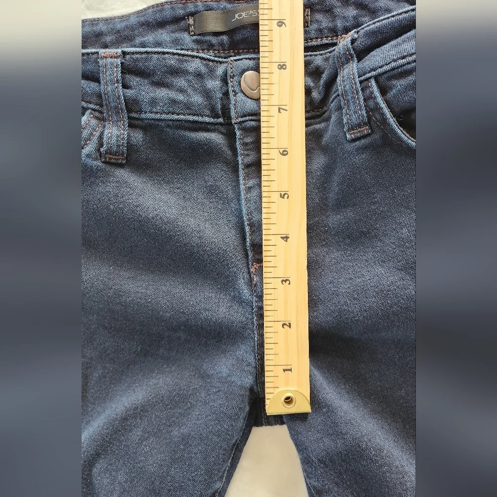 Joe's Slim Fit Mini Boot Cut Jean - Size 28 - Picture 5 of 10